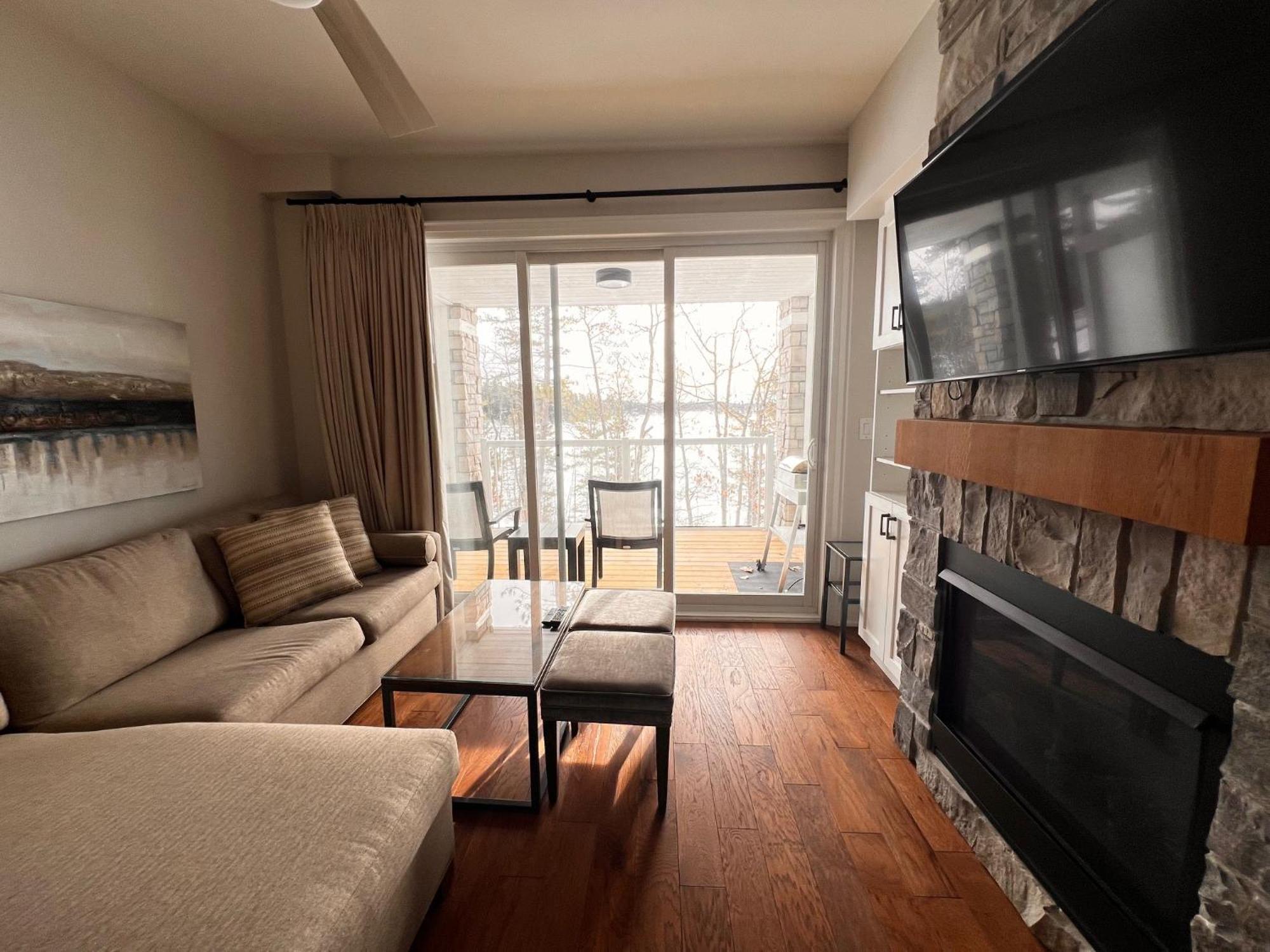 Touchstone Resort Bracebridge Εξωτερικό φωτογραφία